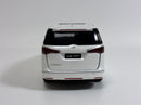 Buick GL8 LHD Light & Sounds White 1:32 Scale Tayumo 32601510