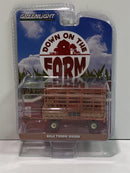 Bale Throw Wagon Weathered Down on the Farm 1:64 Greenlight 48040F