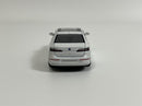 BMW i7 xDrive60 Mineral White RHD 1:64 Mini GT MGT00819R