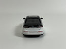BMW i7 xDrive60 Alpine White Black Sapphire LHD 1:64 Mini GT MGT00959L