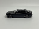 BMW i7 xDrive60 Black Sapphire LHD 1:64 Scale Mini GT MGT00802L