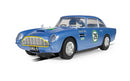 Aston Martin DB5 Blue Yellow Historic GT Racing 1:32 Scalextric C4599