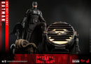 Batman and Bat-Signal The Batman Collectible Set Hot Toys 910596