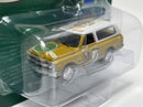 1970 Chevrolet Blazer Clue 1:64 Scale Johnny Lightning JLPC007
