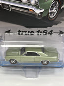 1967 Chevy Chevelle SS 396 Mountain Green Poly 1:64 Autoworld AW64382B