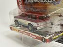 1977 Chevy Blazer Red White X Traction Off Road HO Scale Auto World SC375-1
