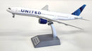 United Airlines Boeing 777-222/ER N209UA With Stand 1:200 Scale Inflight200 IF772UA1224