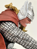 The Mighty Thor 8 Inch Scale Gallery Diorama Diamond Select NOV182284