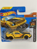 Hot Wheels 2005 Ford Mustang HW Dream Garage 1:64 Scale GHC22D521 B13