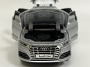 Audi Q5 Silver LHD Light and Sound 1:32 Scale Tayumo 32140024