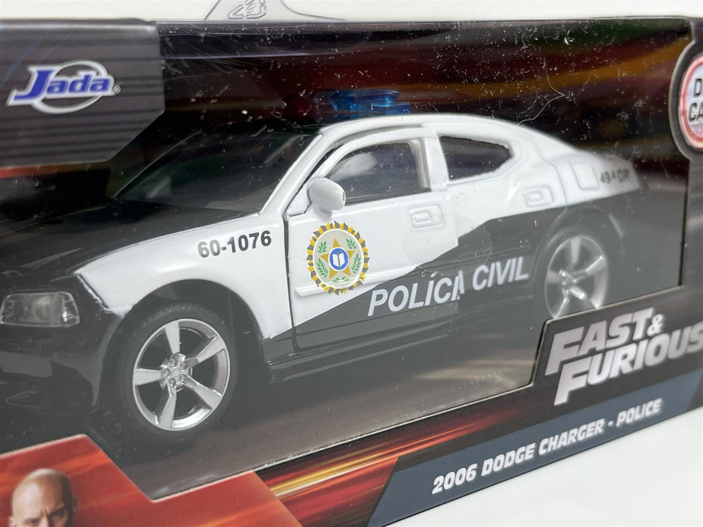 Coffret Scalextric Dodge Charger (Noir brillant) avec ventilateur Coffret Scalextric Dodge Charger (Noir brillant) avec ventilateur