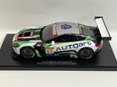 aston martin vantage v12  bathurst 12 hr endurance race 2015 1:18 autoart 81506