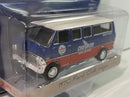 1970 ford club wagon chevron blue collar collection 1:64 greenlight 35160a