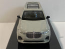 bmw x7 nardo grey 1:64 scale paragon 65195r