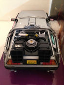 back to the future 1 delorean 1:24 scale welly 22443w new