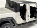 Jeep Gladiator White LHD 1:32 Scale Light & Sound Tayumo 32170026