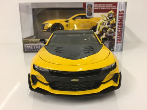 Transformers The Last Knight Bumblebee 2016 Chevy Jada 98399 1:24