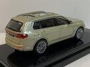 bmw x7 sunstone 1:64 scale paragon 55196l