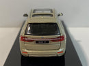 bmw x7 sunstone 1:64 scale paragon 65196r