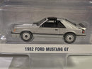 1982 ford mustang gt silver gl muscle 1:64 scale greenlight 13310d