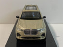 bmw x7 sunstone 1:64 scale paragon 55196l