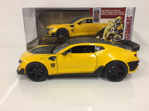 Transformers The Last Knight Bumblebee 2016 Chevy Jada 98399 1:24