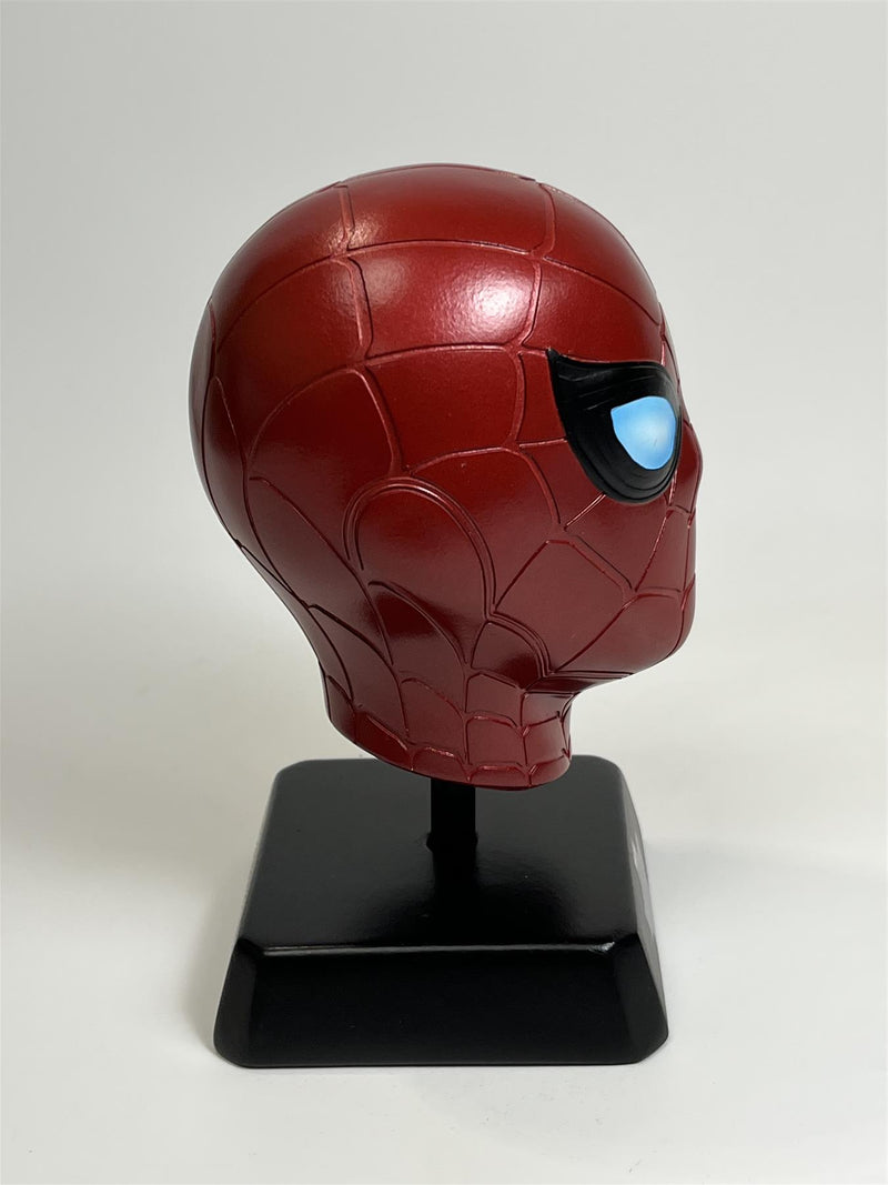 Iron Spider Mask The Infinity Saga Avengers 18cm Polyresin Prop on Stand
