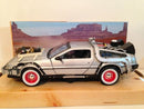 back to the future 3 delorean 1:24 scale welly 22444w new