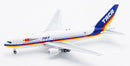 TACA Boeing 767-2S1 N767TA With Stand 1:200 Scale Inflight200 IF762TA0923