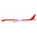 TAAG Angola Airlines Boeing 777-3M2/ER D2-TEJ With Stand 1:200 Scale Inflight200 IFRM77308