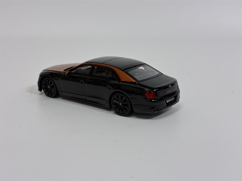 Bentley Flying Spur Orange Flame Onyx LHD 1:64 Scale Mini GT MGT00991L