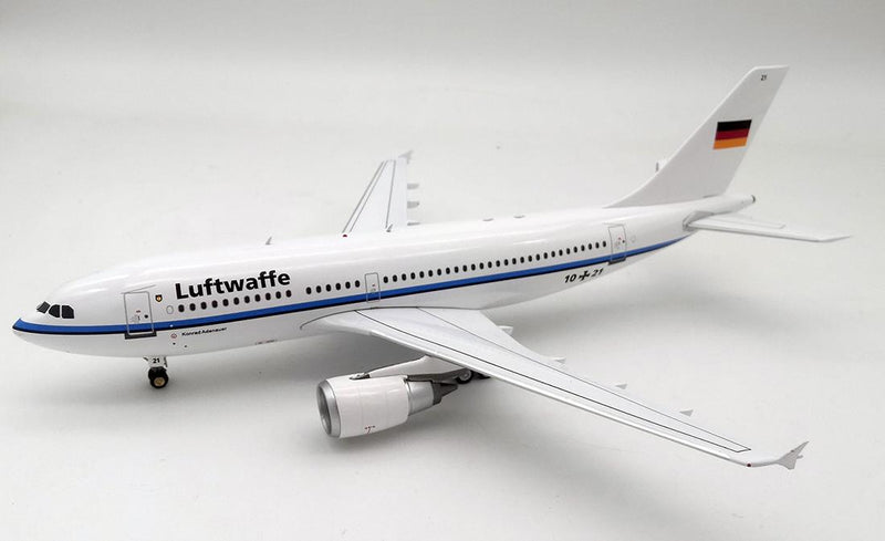 German Air Force Airbus A310 10 21 With Stand 1:200 Inflight200 IF310GAF0820