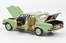 Mercedes Benz 200 Green 1982 1:18 Scale Norev 183796