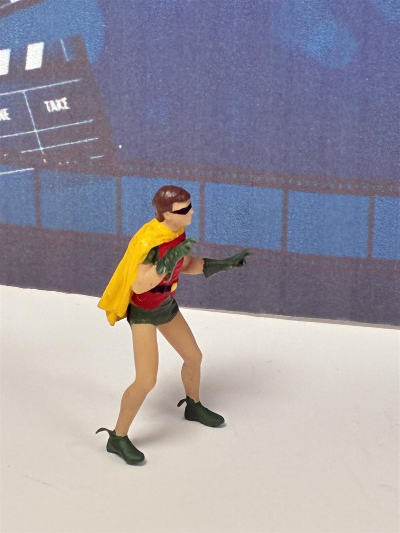 Robin 1966 1:64 Scale Painted Figure Cartrix CTLE64039