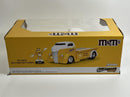 M&Ms Yellow Figure and 1947 Ford Coe Flatbed 1:24 Scale Jada 253255066 33425