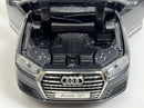 Audi Q7 Grey LHD 1:32 Scale Tayumo 32140028