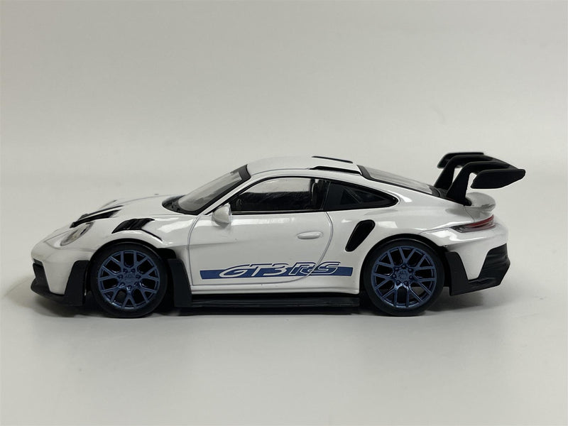 Porsche 911 GT3 RS White 2022 1:43 Scale Norev NV750048