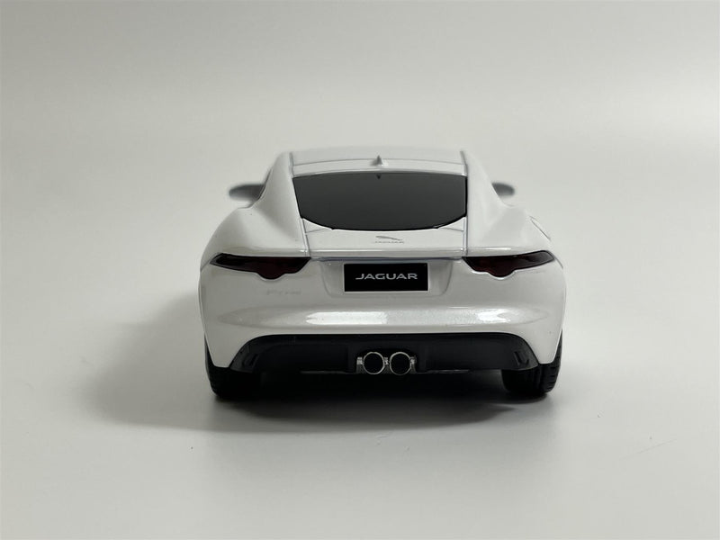 Jaguar F Type White LHD 1:36 Scale Pull & Go Tayumo 36100030