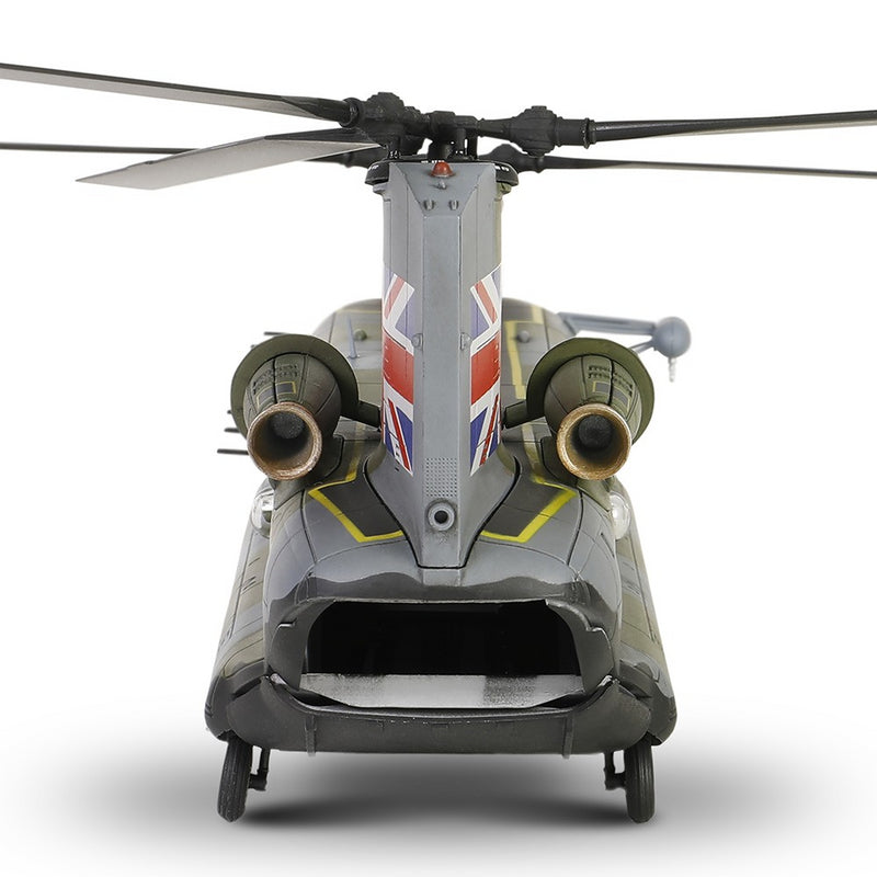 Royal Air Force Chinook HC MK1 Helicopter 1:72 Scale Forces of Valor 821003A