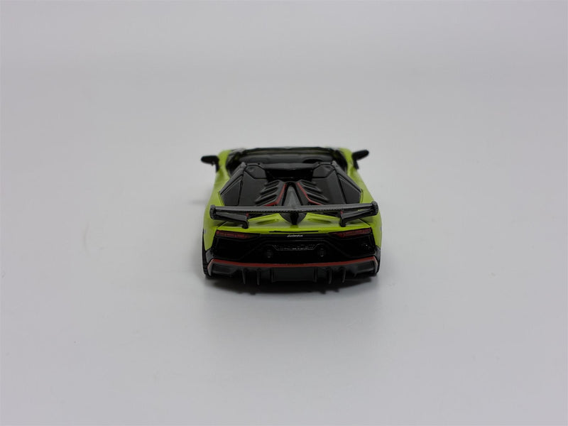 Lamborghini Aventador SVJ 63 Roadster Verde Shock RHD 1:64 Mini GT MGT00887R