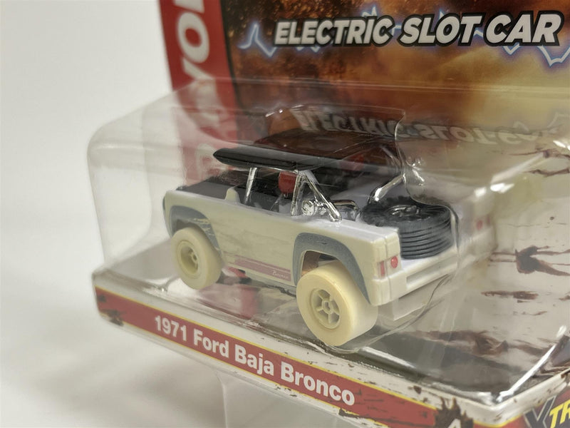 1971 Ford Baja Bronco Chase Model X Traction Off Road HO Scale Auto World SC375-4