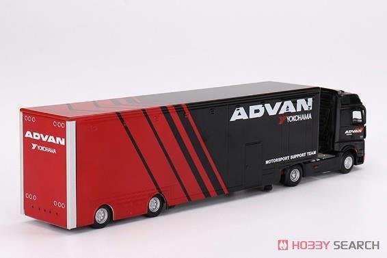 Mercedes Benz Actros With Racing Transporter Advan LHD 1:64 Scale MGT00741L