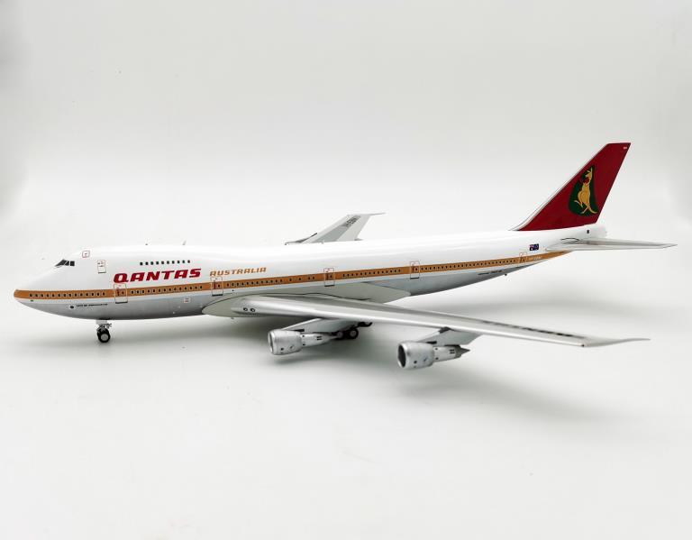 Qantas Boeing 747-200 VH-EBM Polished 1:200 Inflight200 IF742QF0721P