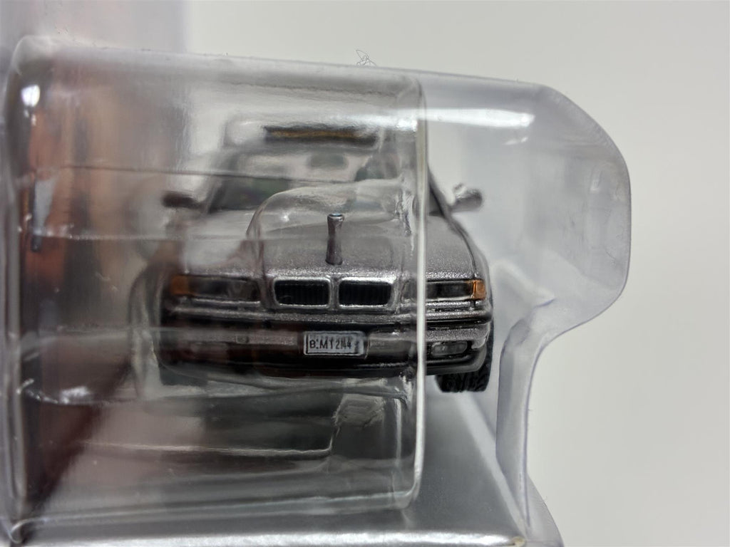 Mini GT BMW 750IL Argento Da 'Domani Non Muore Mai' - James Bond 007 In Scala 1/64 TSM - Foto 5