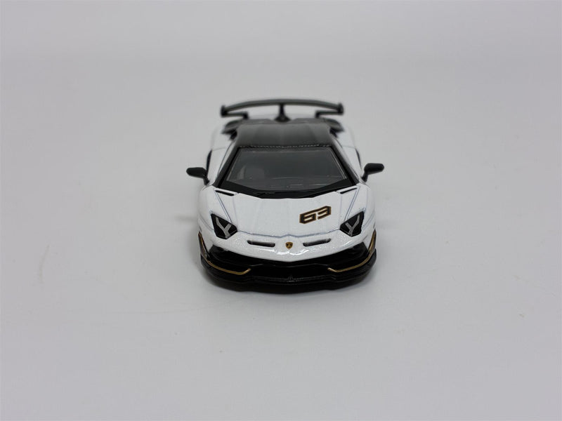 Lamborghini Aventador SVJ 63 Bianco Asopo White RHD 1:64 Mini GT MGT00842R