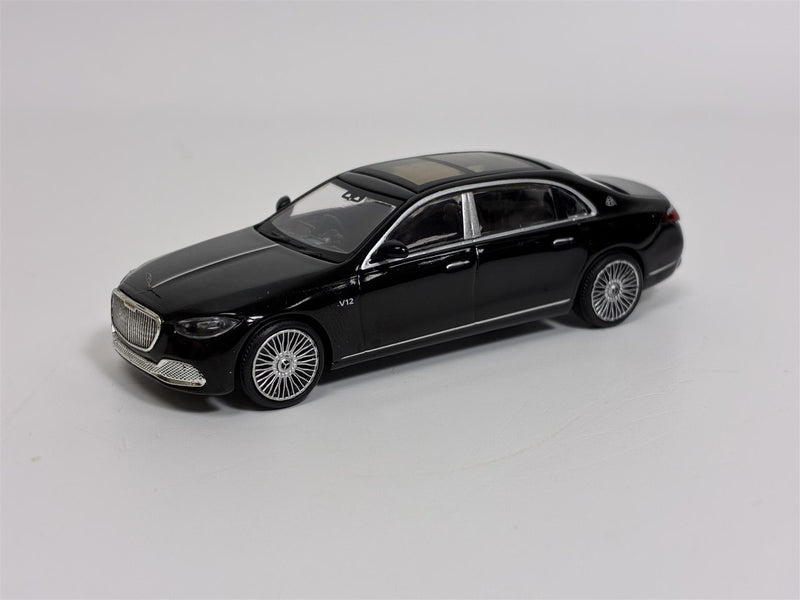 Mercedes Maybach S 680 Black RHD 1:64 Scale Mini GT MGT00977R
