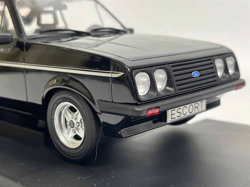 Ford Escort MK II RS 2000 Black 1:18 Scale Model Car Group MCG18405