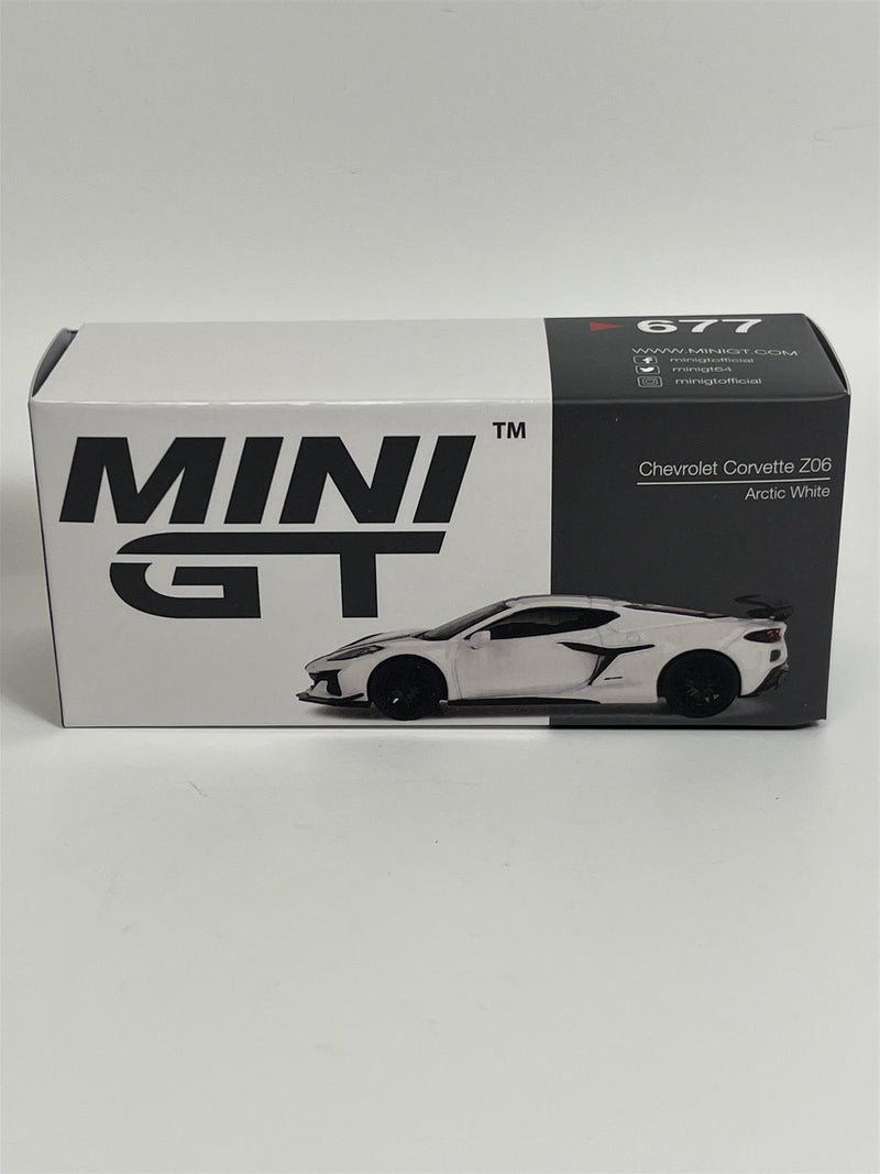 Chevrolet Corvette Z06 2023 Arctic White RHD 1:64 Scale Mini GT MGT00677R