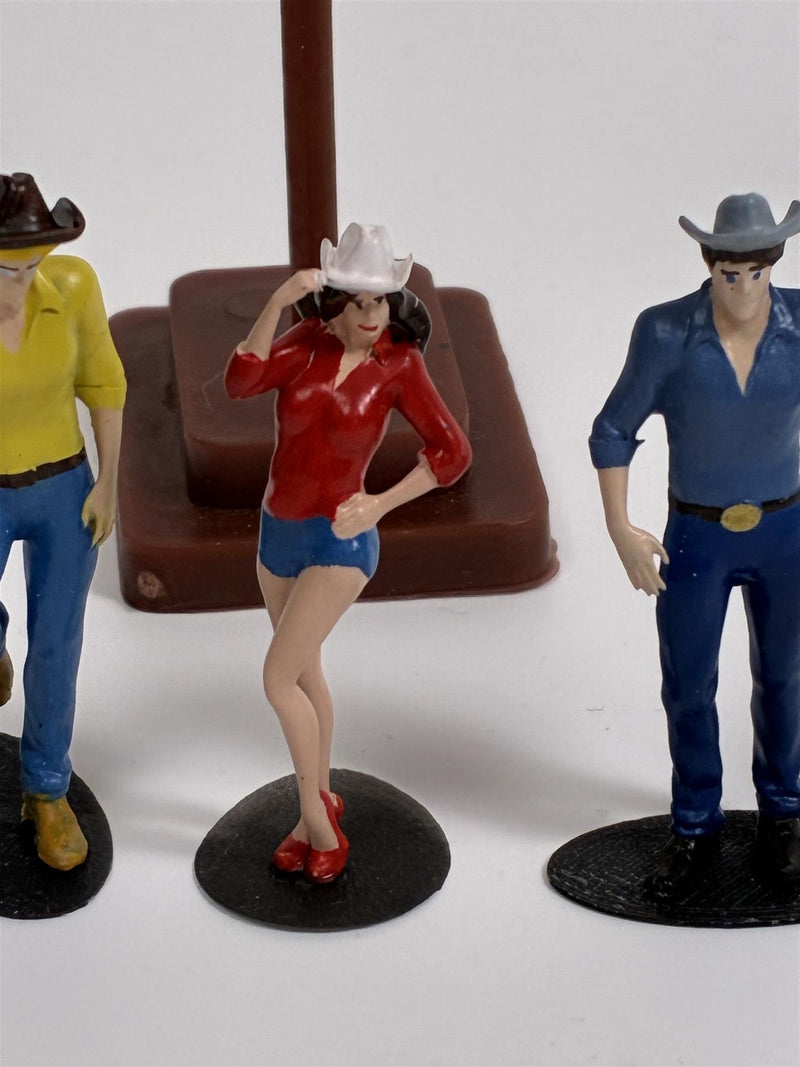 Dukes of Hazzard Bo, Daisy and Luke 3 Figure Set 1:43 Scale Painted Figure Cartrix CTPL015