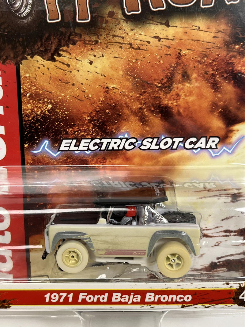 1971 Ford Baja Bronco Chase Model X Traction Off Road HO Scale Auto World SC375-4